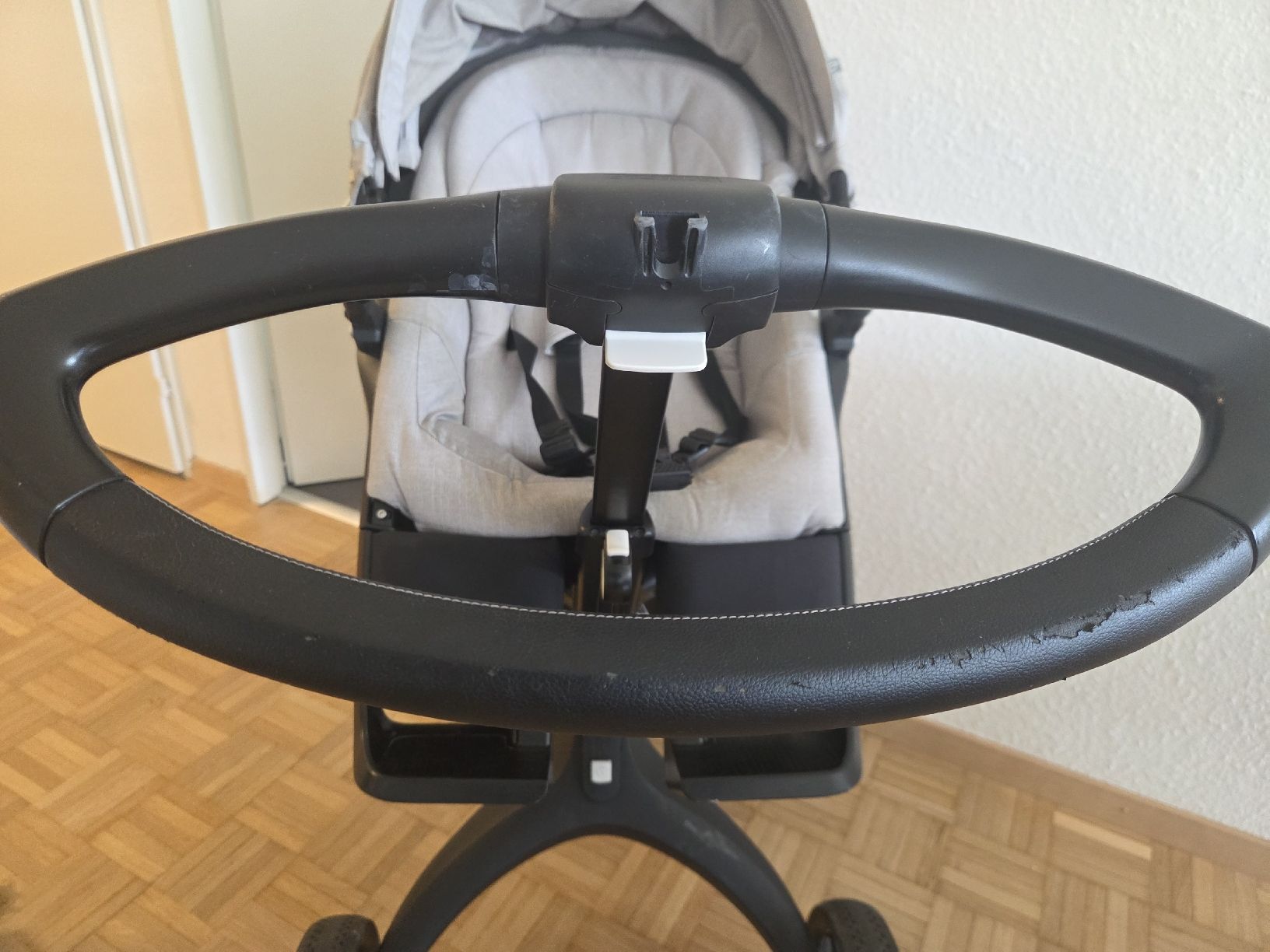 Stokke Carrozzine: Trio Poussette Stokke Xplory – Usato da Meyrin venduto da sof_5ltz 2