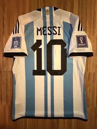 Original Messi Argentinien WM 2022 Trikot M