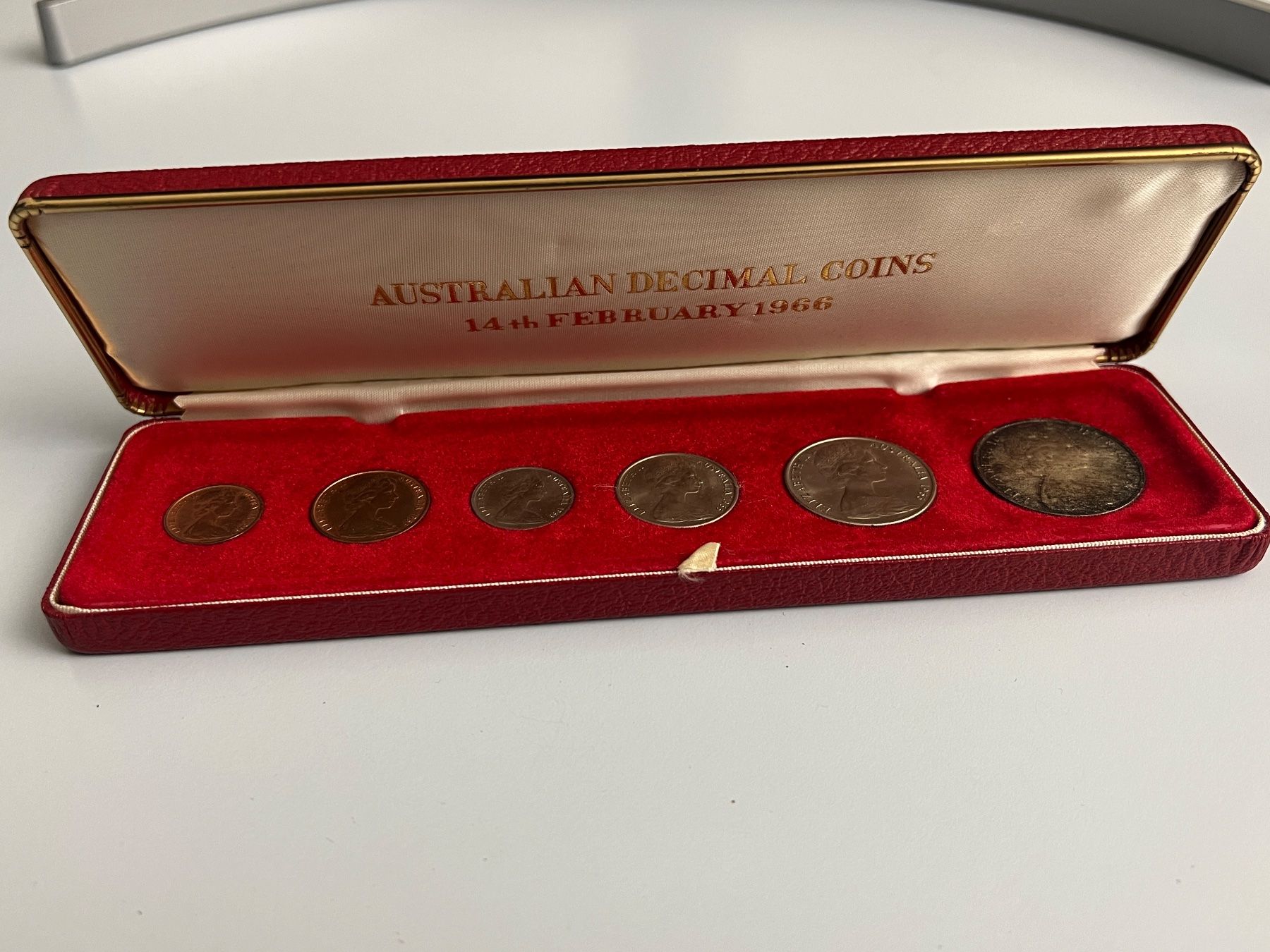 Alle Münzen: Silber Set mit australischen Dezimalmünzen von 1966 – Gebraucht aus Genève von Greg_8ff 6