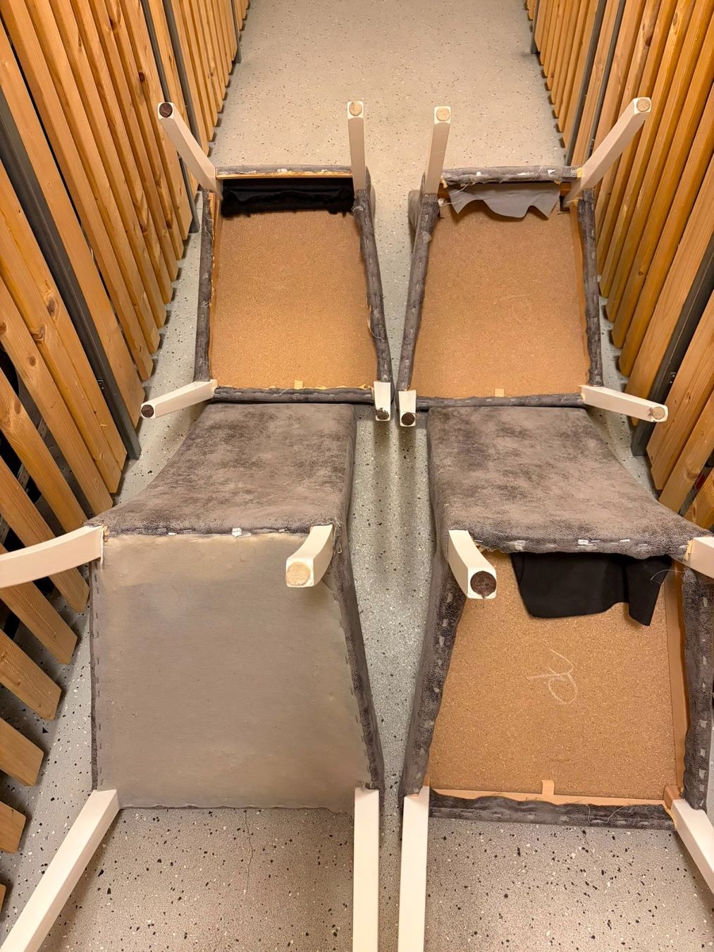 Conforama Stühle: 4 Esszimmer Stühle – Gebraucht aus Rotkreuz von and_pzr2 1