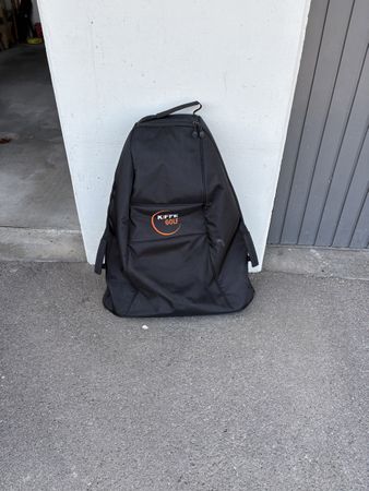 Kiffe Golf Tasche mit Rollen und Griff schwarz gebraucht