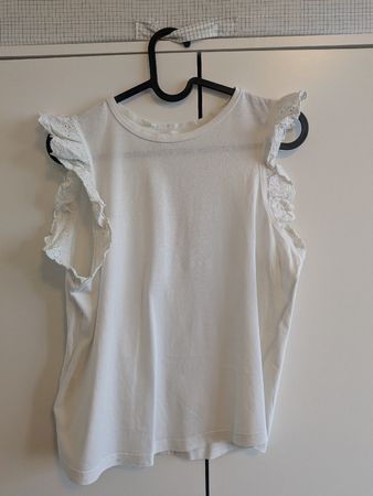 Mango summer top with lace frill sleeves, size S