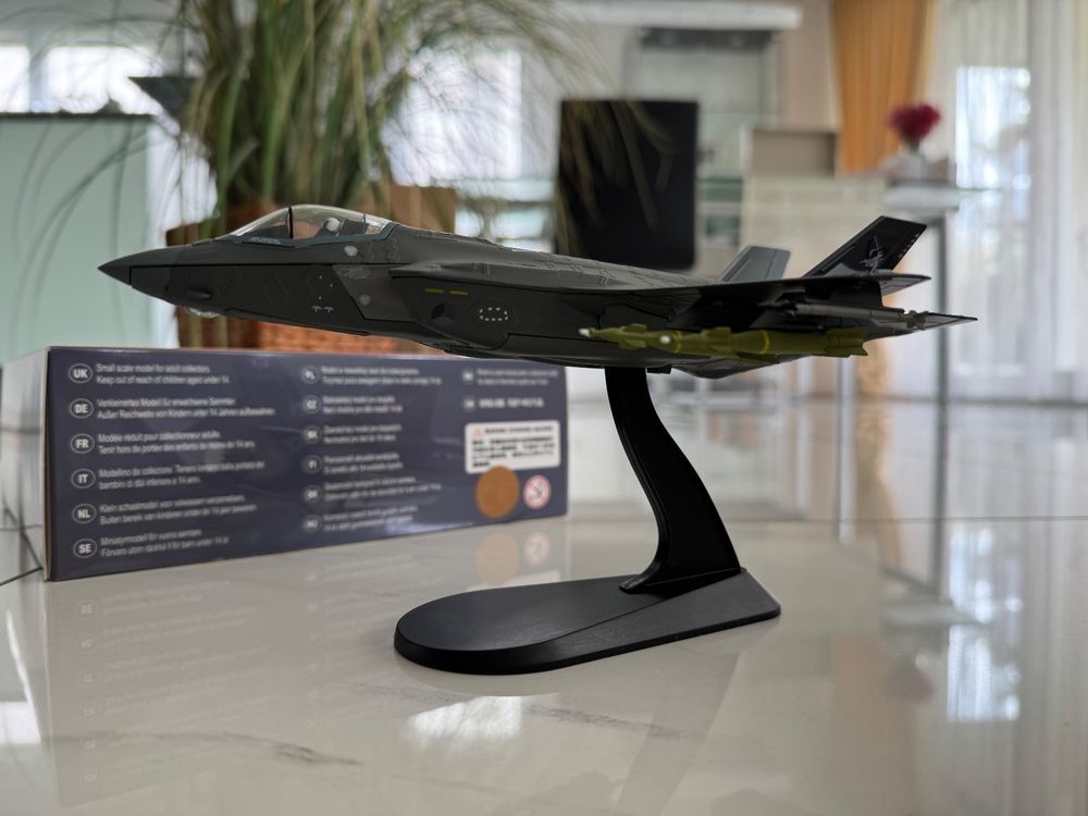 Lockheed Modellbausätze & Standmodelle: F-35A Lightning II 'Artemis' Lockheed Martin Metall Kampfjet – Neu (gemäss Beschreibung) aus Hünenberg See von Rroger911 4