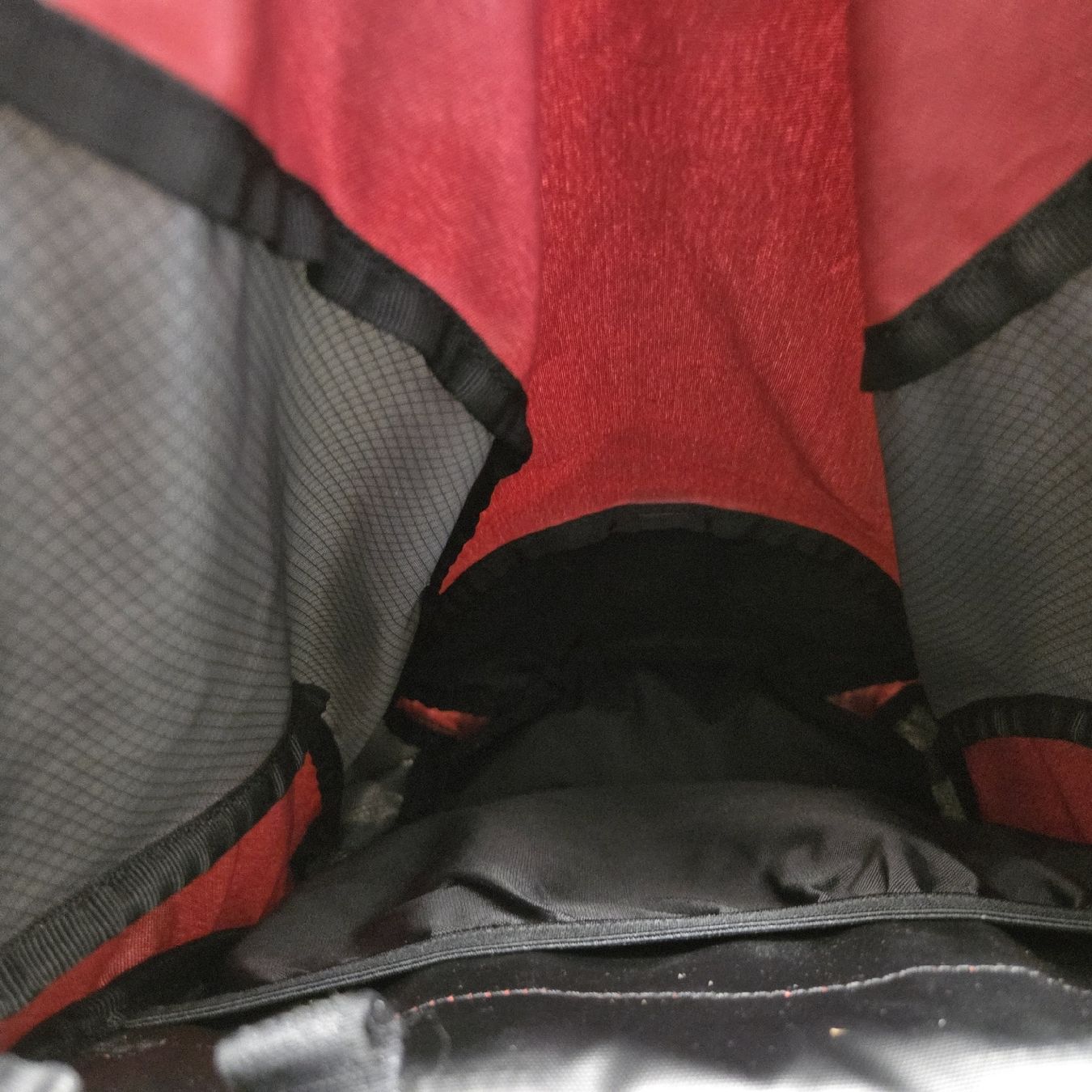 Mammut Zaini: Wanderrucksack Mammut rot schwarz.. – Usato da Stans venduto da Ducati16 4