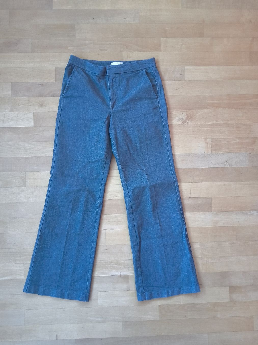 H&M Jeans: jeans larges  H&M taille 38 – Usato da Romont FR venduto da cat_j6ww