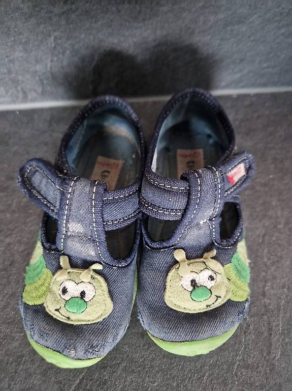 Schuhe für Jungen: Superfit Size 24 – Gebraucht aus Herrliberg von HaC406