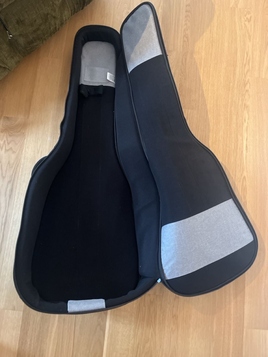 Strumenti musicali: E-Akustikbass, Johnson, mit Equalizer – Nuovo (secondo la descrizione) da Rüschlikon venduto da jul_8lpm 9