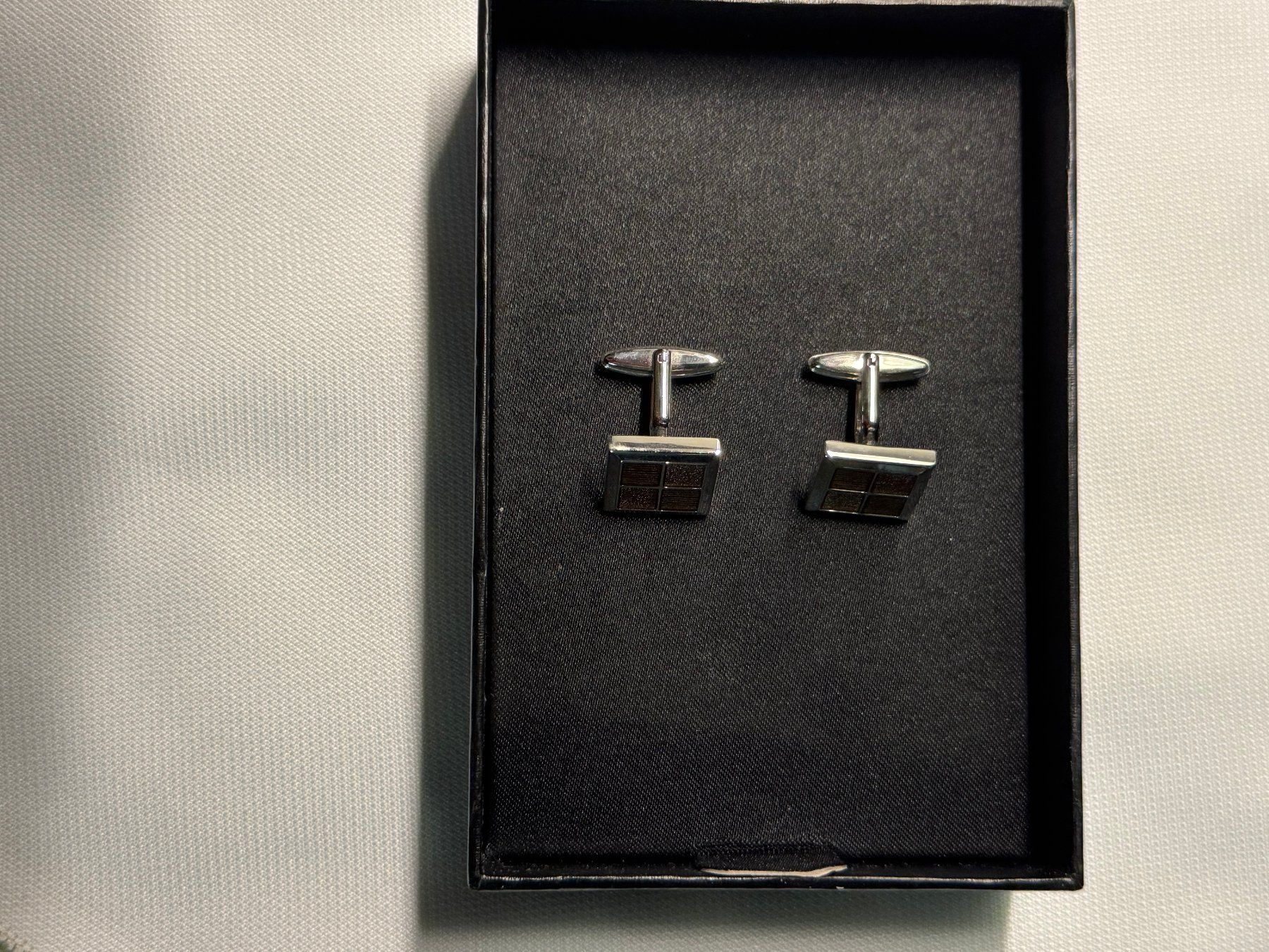 Manschettenknöpfe: Klassische Manschettenknöpfe,  Neu,  Tschibo Original Box – Neu und originalverpackt aus Uhwiesen von mic_kd6g 2