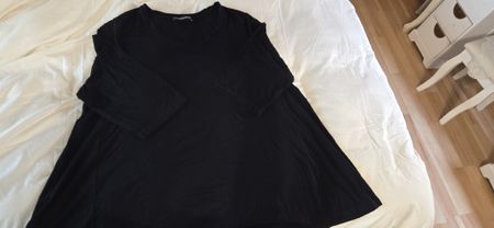 Schwarzes Tunika von Kishella Design, A Linie