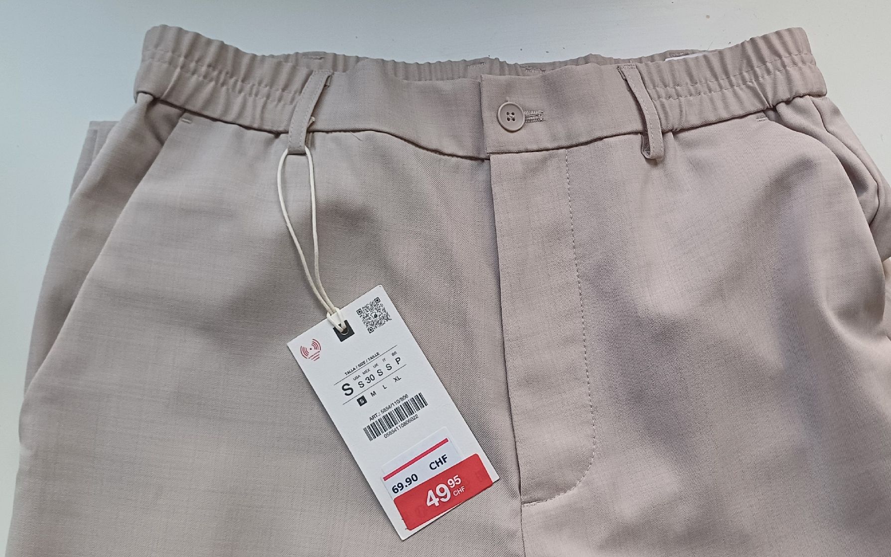 Zara Hosen: ZARA leichte Herrenhose beige – Neu und originalverpackt aus Genève von tacoma08 1