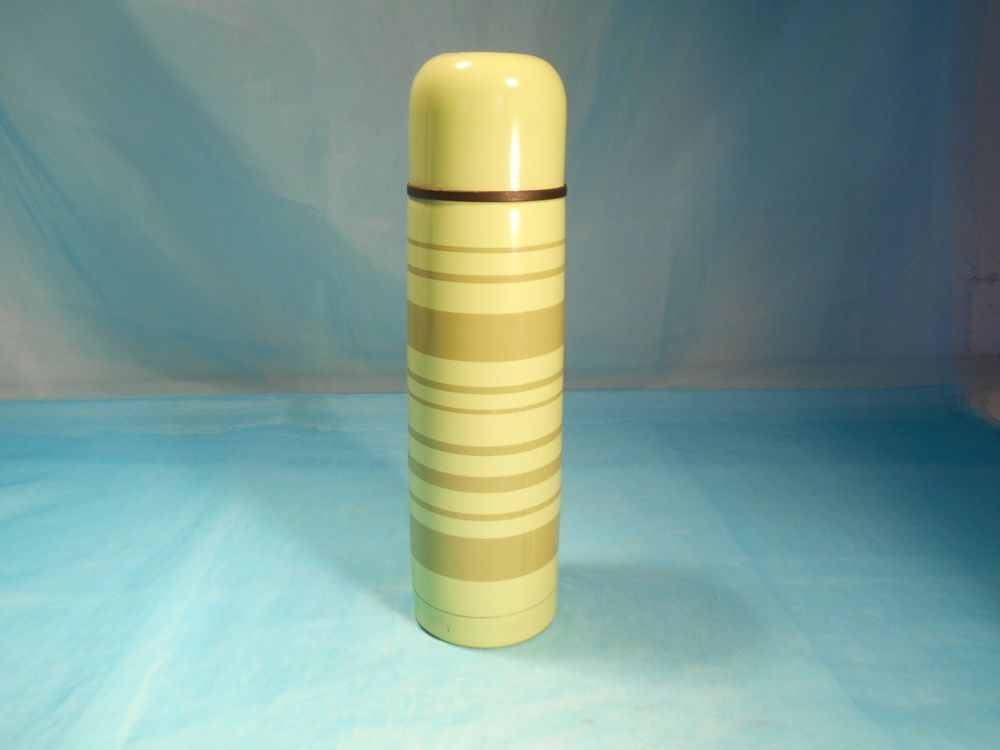 Hellgrüne Thermosflasche IKEA, 5dl, Metall Kaufen auf Ricardo