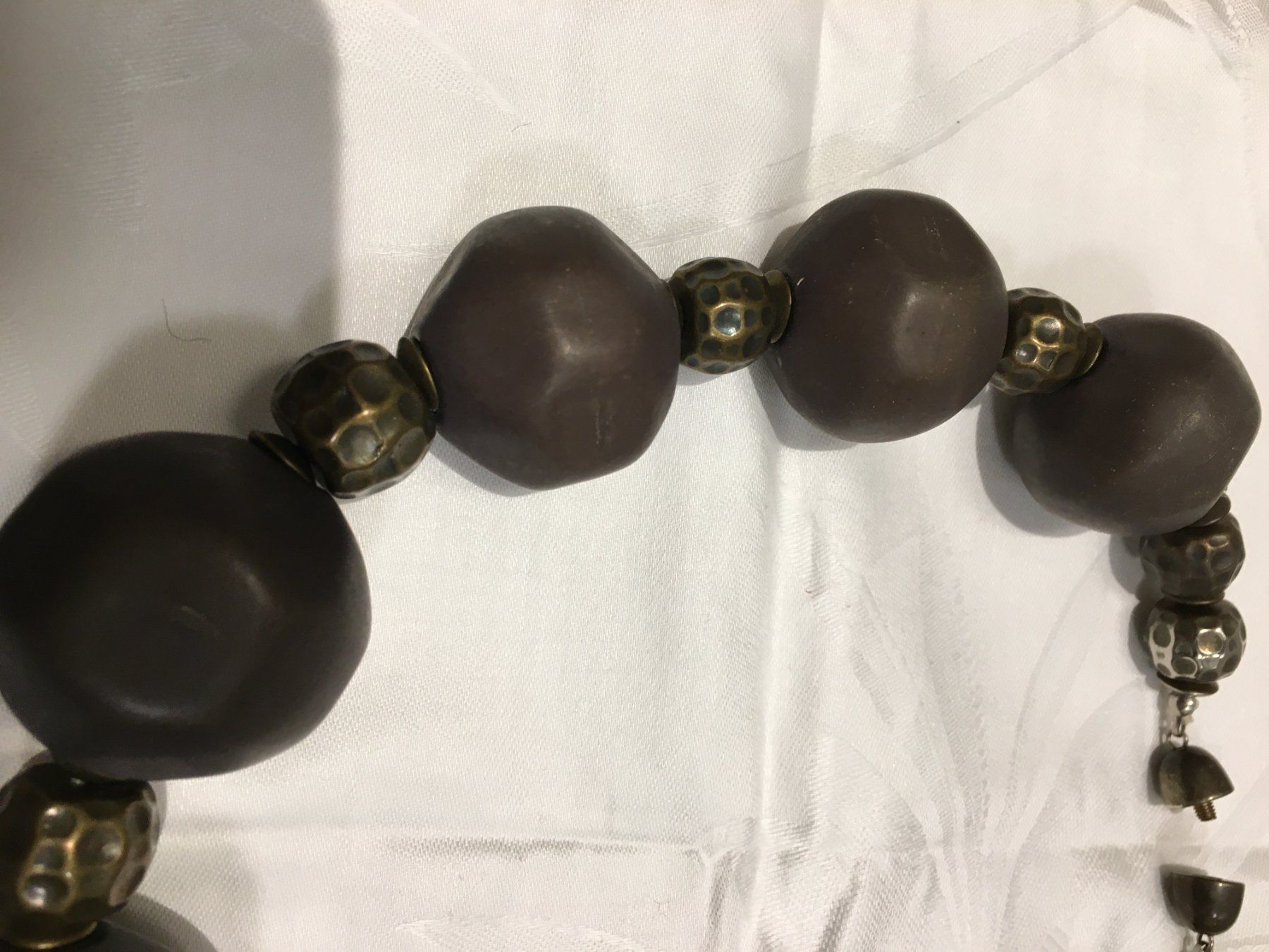 Catenine: Braune Statement Kette mit Antik Details – Usato da Heerbrugg venduto da dwfg 8