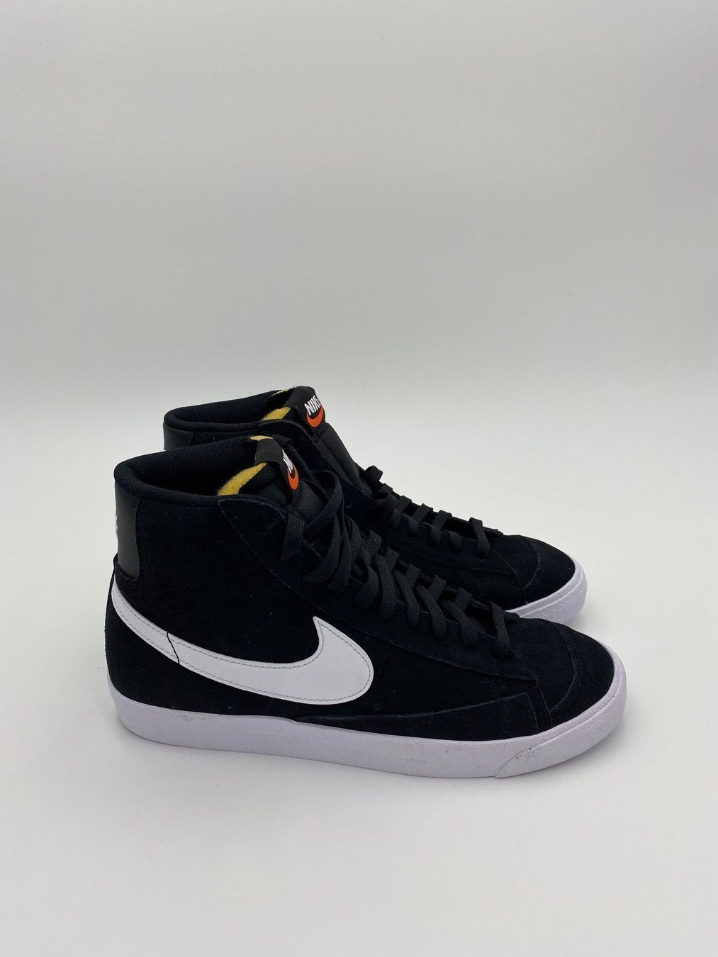 Nike Scarpe da uomo: Nike Blazer Mid ‘77 Suede – Nuovo e nell'imballaggio originale da Widnau venduto da Streetclothing
