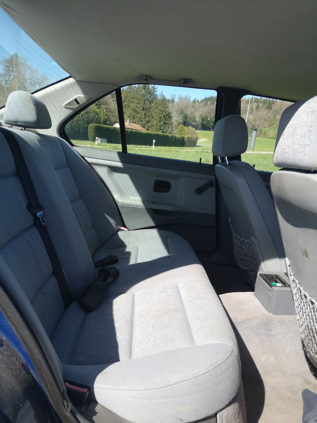 BMW Automobili: E36 320i – Usato da Vuisternens-Romont venduto da Stauf32 5