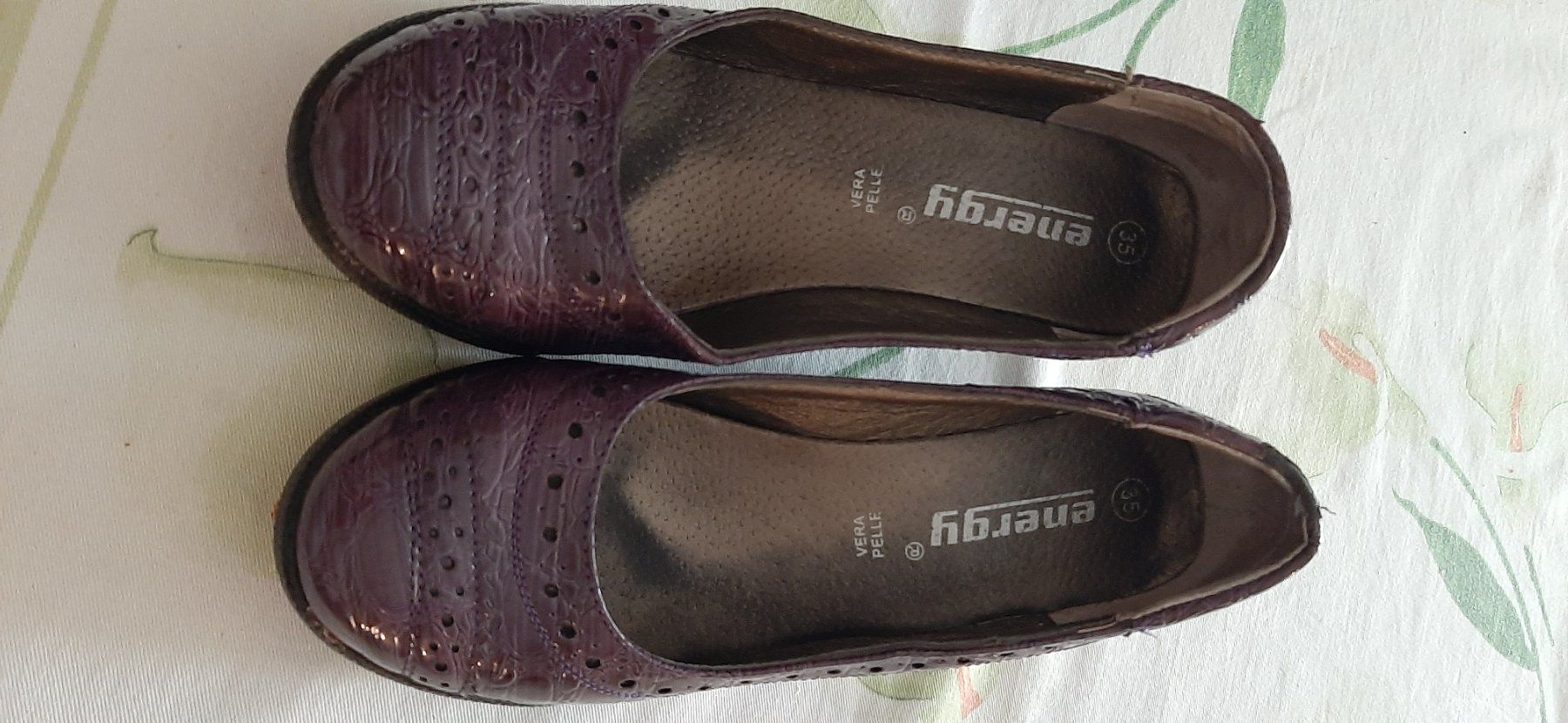 Scarpe da donna: Décolleté viola n.35 con zeppa – Nuovo (secondo la descrizione) da Zürich venduto da Irene000 2