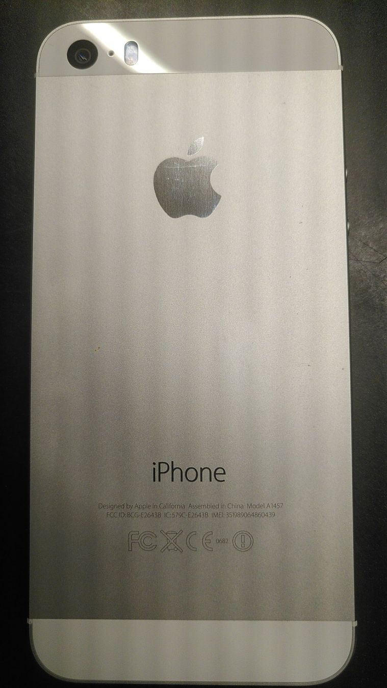 Apple Telefoni cellulari / Smartphones: iPhone 5s einwandfrei und funktionstüchtig – Usato da Wil SG venduto da soja13 2