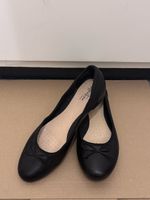Ballerinas Clarks schwarzes Leder Groesse 39 guter Zustand