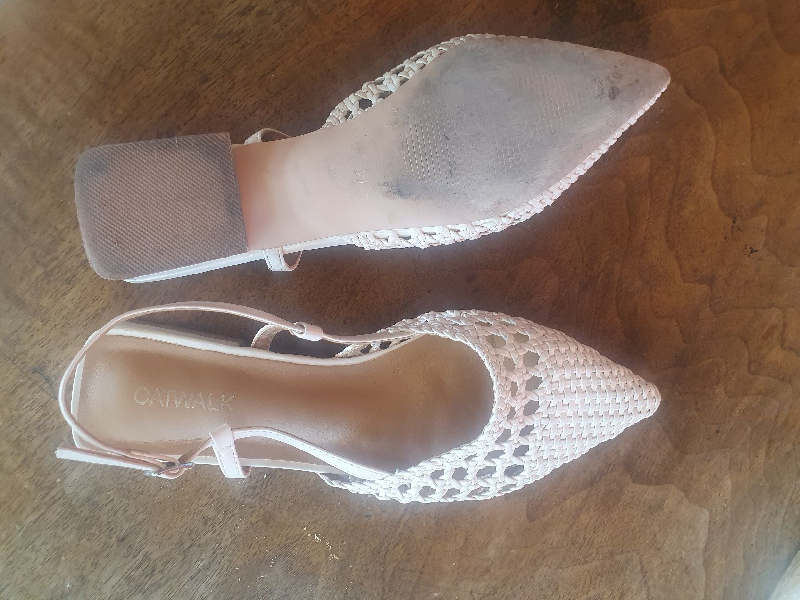 Scarpe da donna: Escarpins tressés 39 – Usato da Carouge GE venduto da bub_c8hk 3
