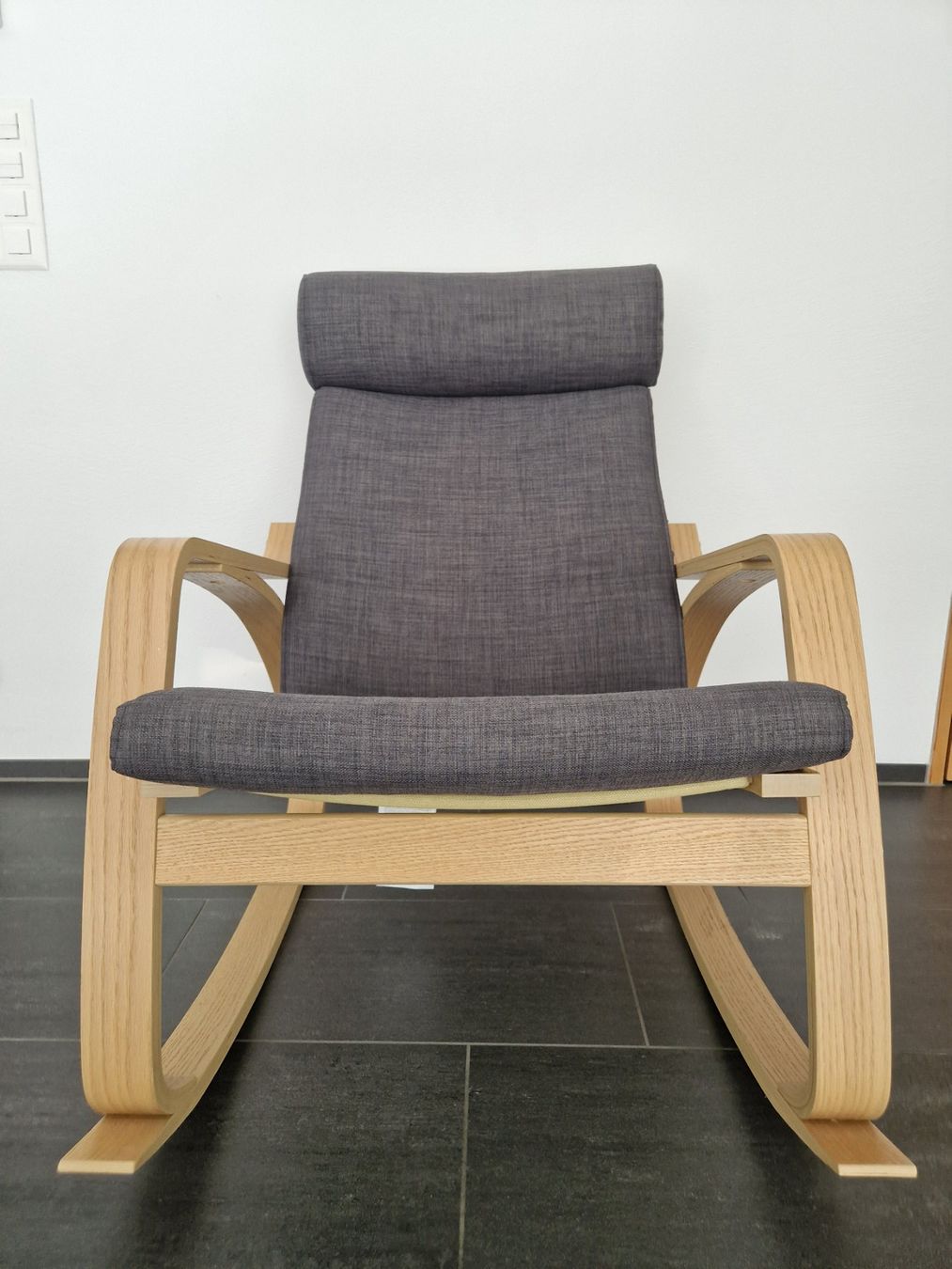 Ikea Stühle: Ikea Schaukelstuhl – Gebraucht aus Domat/Ems von cam_276v