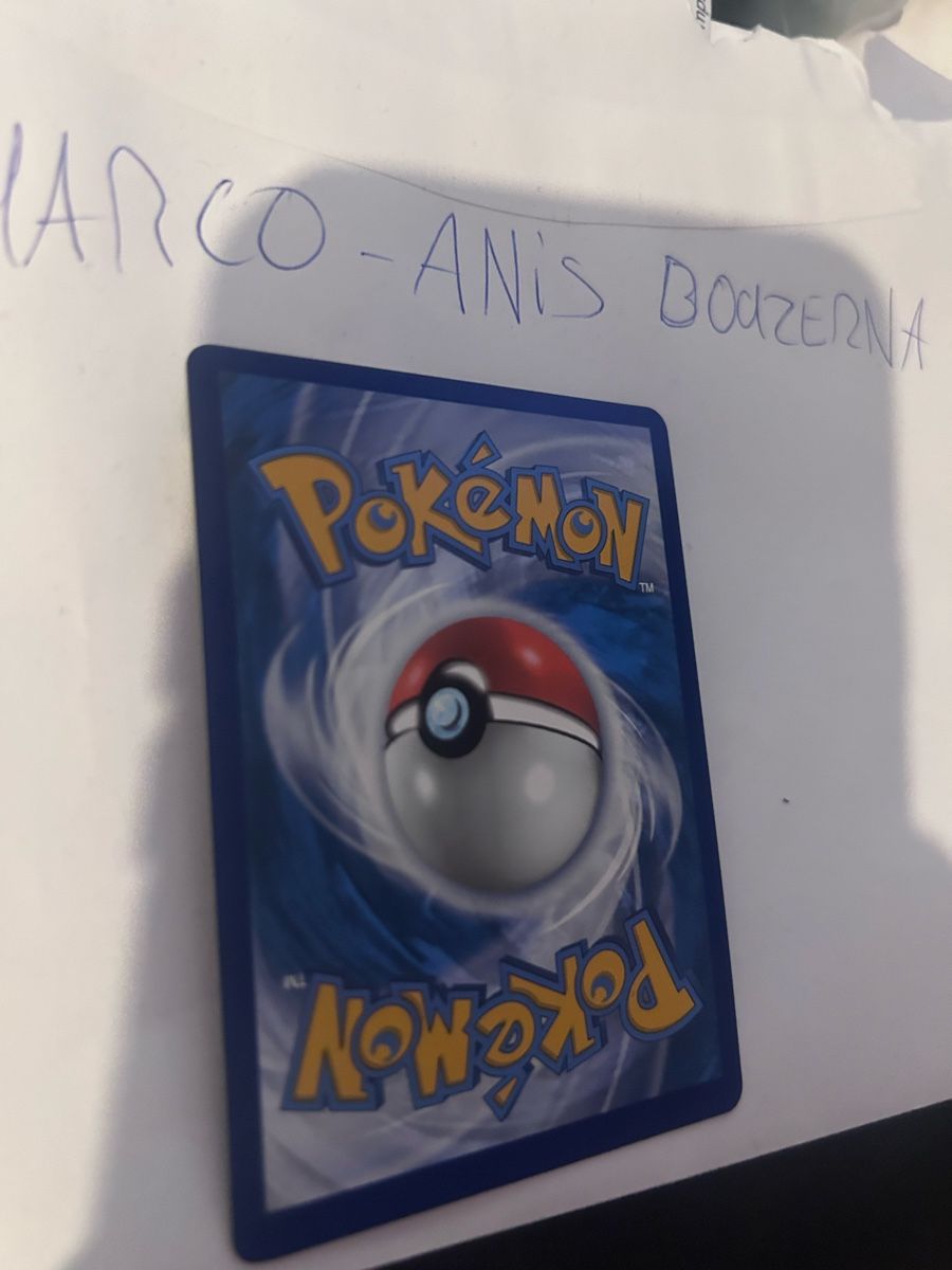 Pokémon Sammelbilder & Trading cards: Carte Pokémon Charizard V état impeccable – Gebraucht aus Prilly von BlindLoot 2