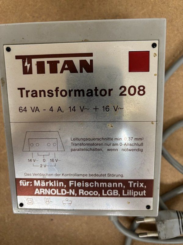 Trains électriques: Titan Trafo Transformator 208 / 64 VA – D'occasion à Büsserach par ModellbahnDepot 1