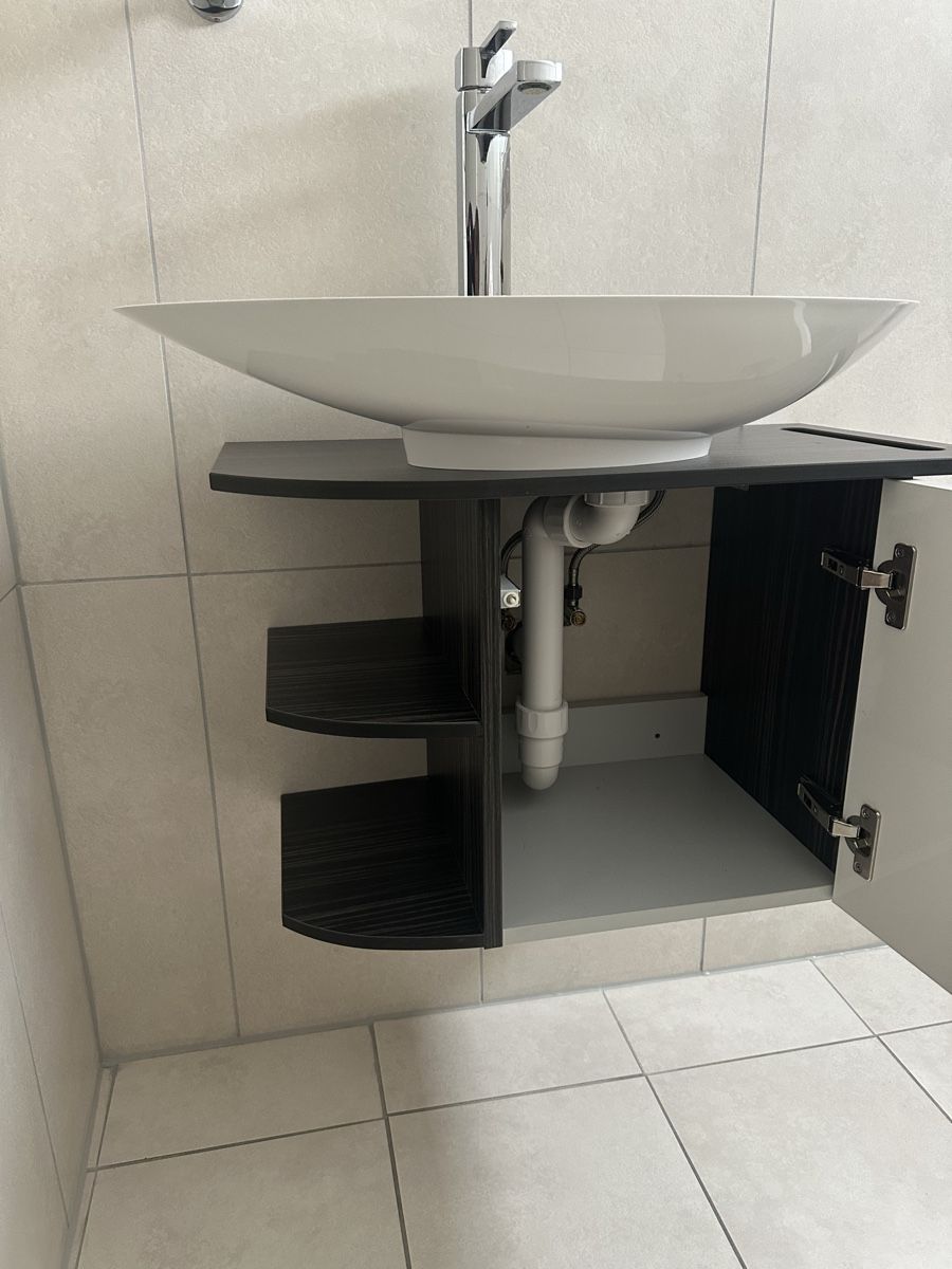Installations & Meubles: waschbecken – D'occasion à Uttigen par edu_jn6l 1