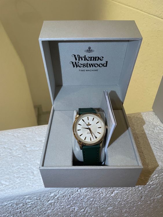 Ladies Vivienne Westwood Brand New Wrist Watch | Kaufen auf Ricardo