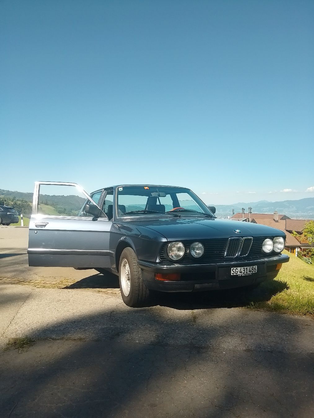 BMW Automobili: Bmw E 28 520i – Usato da Altstätten SG venduto da luc_lw2z