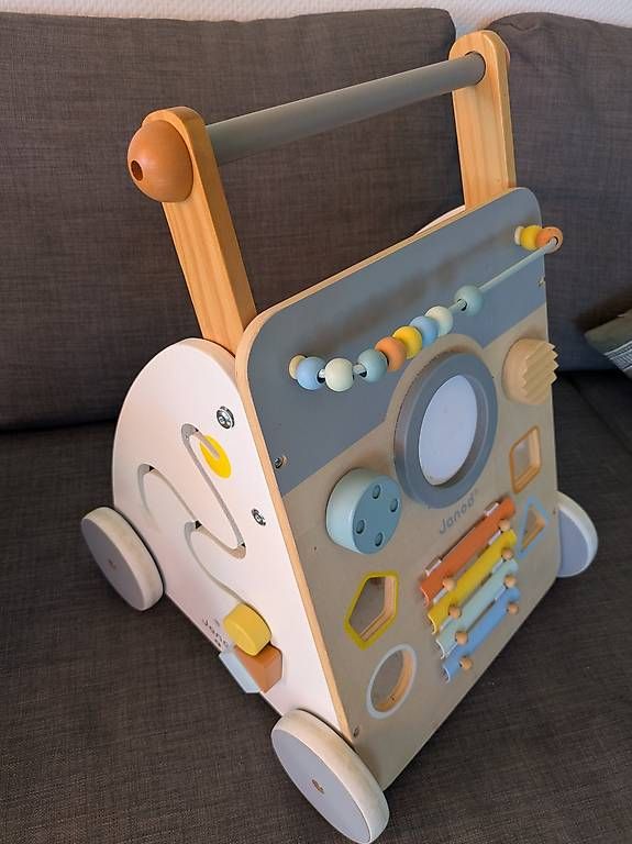Veicoli per bambini: Laufhilfe von Janod – Usato da Stäfa venduto da FloStauf 1