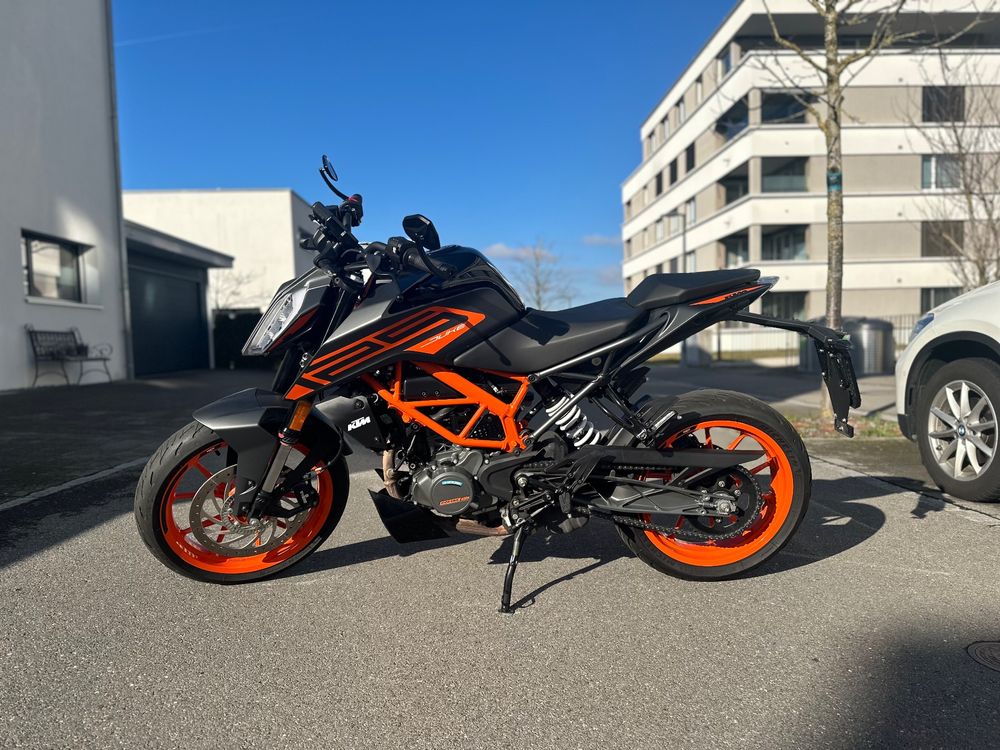 KTM Strada: KTM Duke 125 (Preis VB) – Usato da Hochdorf venduto da Balazs_ 1