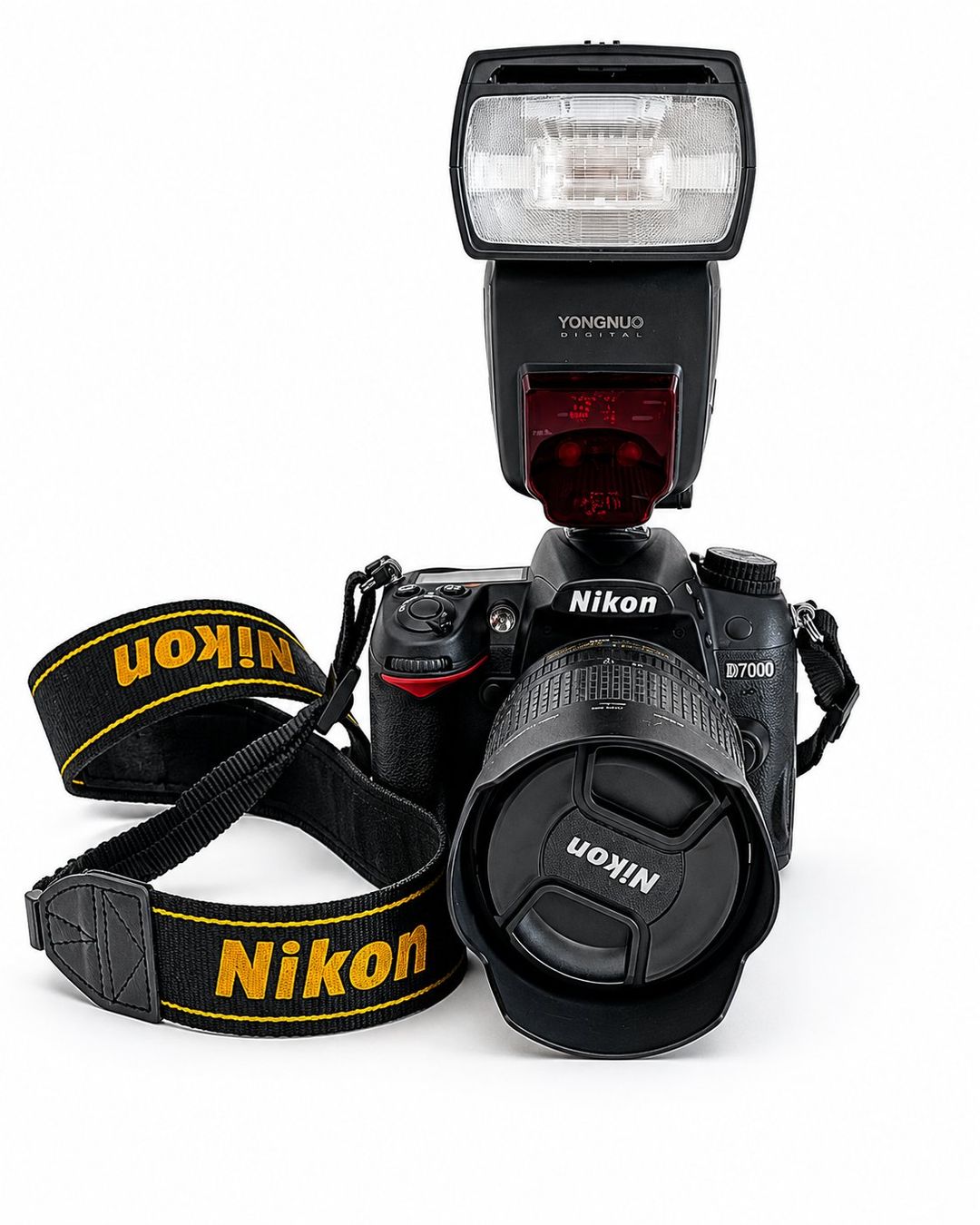 Nikon Fotocamera: Nikon Kamera D7000 inklusive Blitz – Usato da Seuzach venduto da Carmen4 1