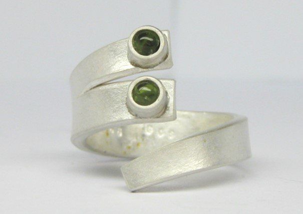 Anelli: spezieller Ring Silber 999 Einzelstück Peridot Gr. 57+ – Nuovo (secondo la descrizione) da Ermatingen venduto da Decovin