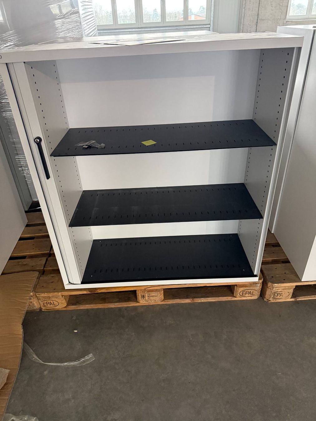 Armoires: Schrank – D'occasion à schaan par maho58 2