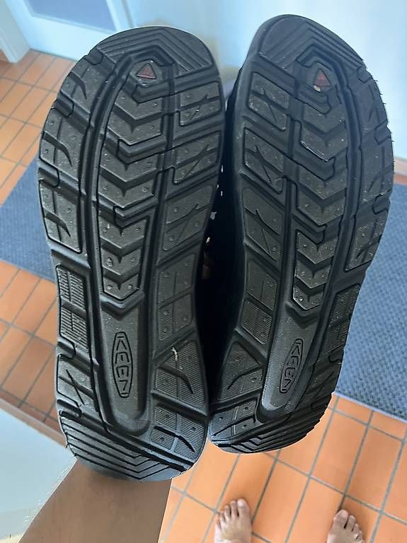 Keen Herrenschuhe: Keen Uneek 44, praktisch neu – Gebraucht aus Zürich von Tahim 2
