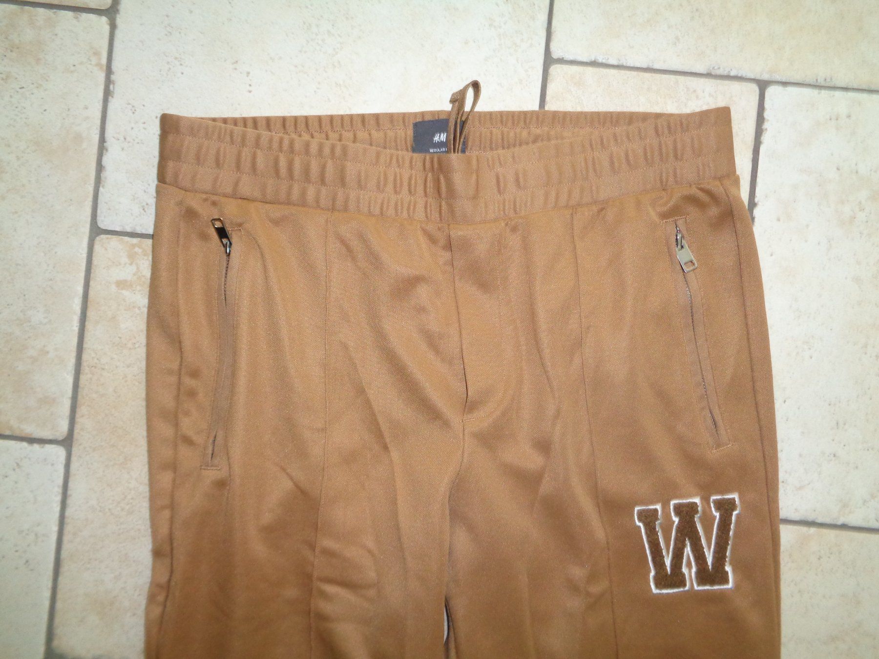 H&M Pantaloni: Trainerhose  H&M  Grösse M – Usato da Kreuzlingen venduto da Robi-2003 1