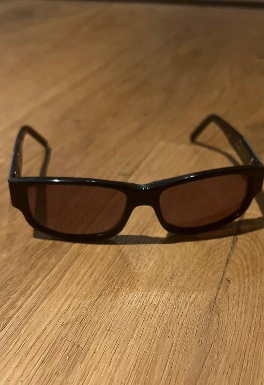 Brillen & Gläser: Hugo Boss Sonnenbrille – Gebraucht aus Zürich von and_fwy7 1