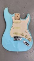 E-Gitarren Stratocaster Body komplett bestückt Neuwertig