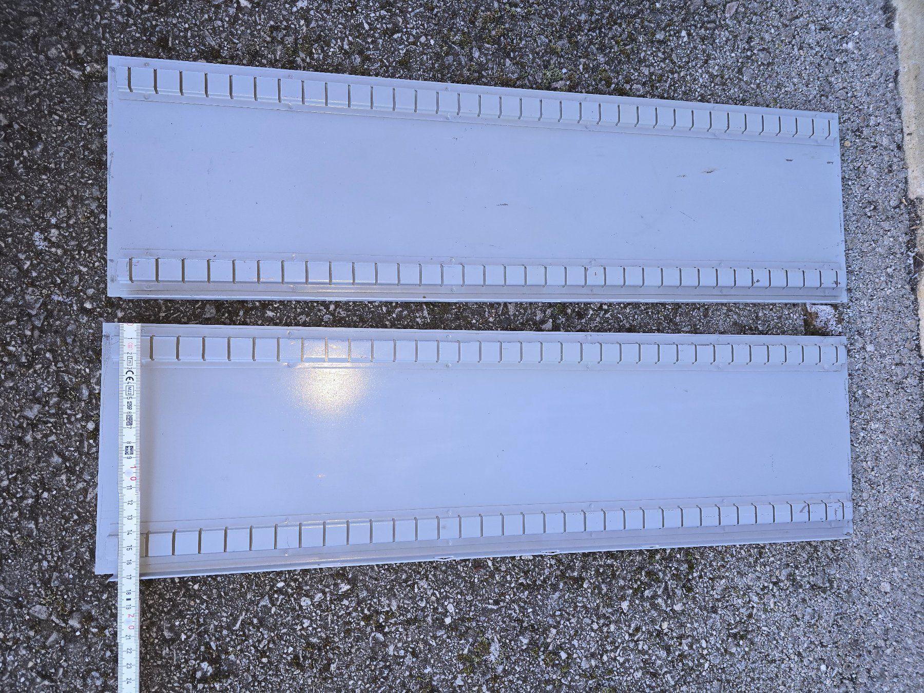 Lista Behälter & Ähnliches: Lista Einteilungen Metall 2 Stück ca. 60 x 17 cm – Gebraucht aus Savièse von Laguinee 2