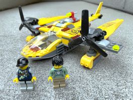 LEGO Dino # 5888  AMPHIBIAN FLUGZEUG  Dino Raiders