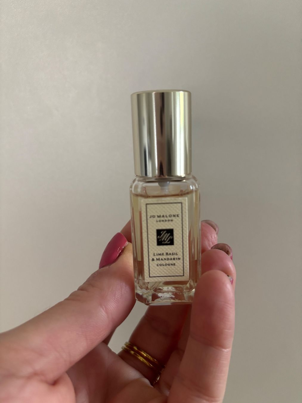 Jo Malone Profumi & Eau de Toilette: Jo Malone Lime Basil & Mandarin Cologne 9ml..Voll – Nuovo (secondo la descrizione) da Zürich venduto da deruja