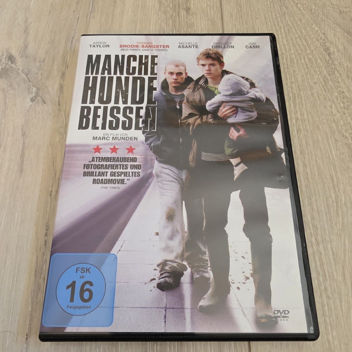 Alle DVDs: Manche Hunde beissen DVD  – Gebraucht aus Wigoltingen von Zuckerfee84