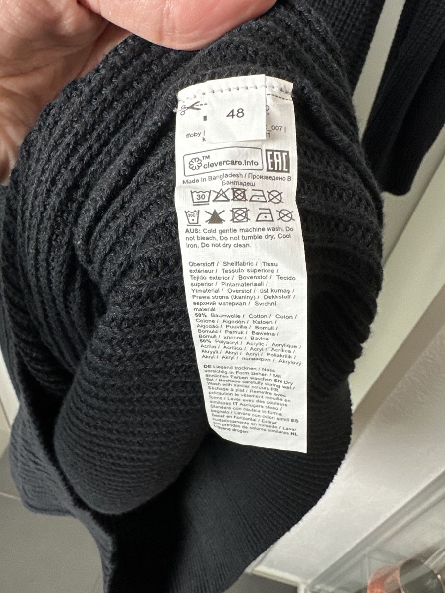 Vestiti: Strickkleid von even&odd curvy Grösse 48 – Usato da Aarburg venduto da Tonija 4