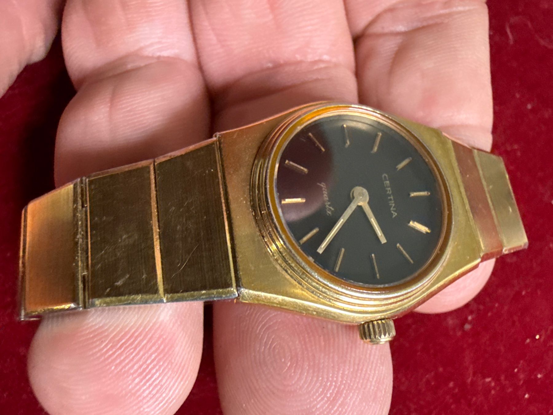 Certina Orologi: Certina Quarz 26 mm – Usato da Pfeffingen venduto da Allhandelklgwatches 1