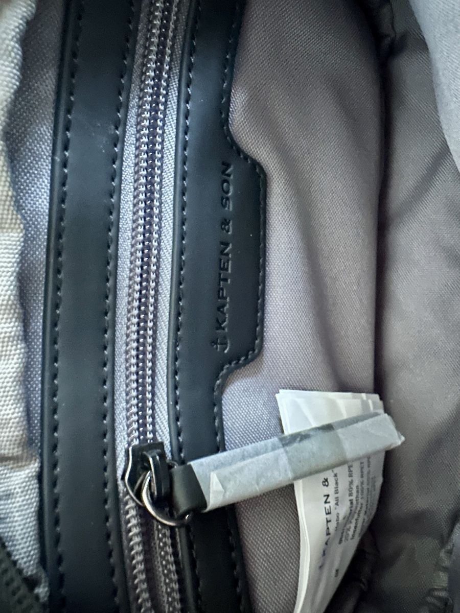 Kapten & Son Borse: Tasche Kapten & Son – Nuovo (secondo la descrizione) da Bern venduto da ACR12 5