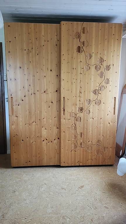 Armadi: Schlafzimmerschrank – Usato da Neftenbach venduto da rasen07