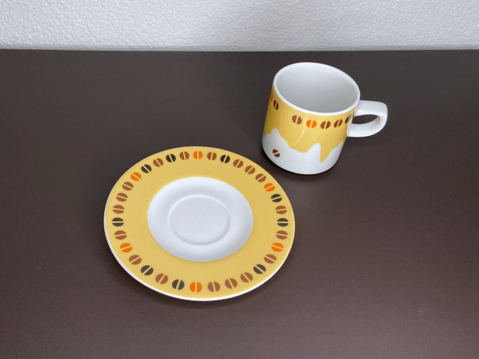 Pfister Tassen: Espressotasse Möbel Pfister 2003 – Gebraucht aus Birr von Jamonline 1
