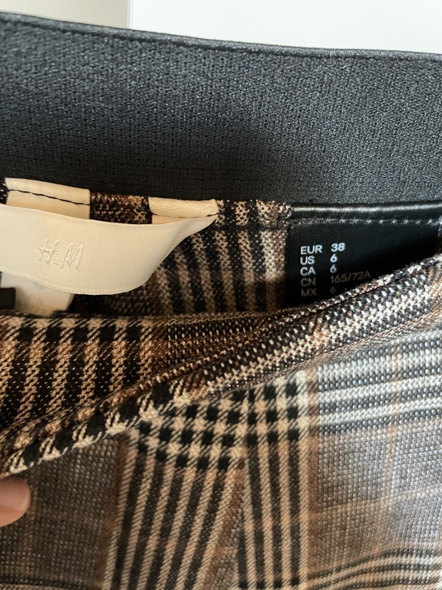 H&M Hosen: Hose H&M S/M, braun kariert – Gebraucht aus Münsingen von Secondhand89 1