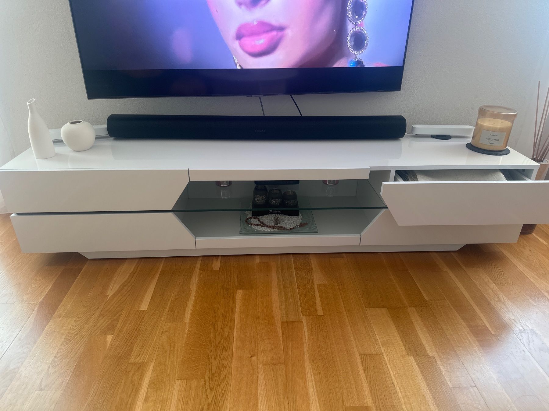 Kommoden: TV Kommode – Gebraucht aus Uster von Dr.vo 1
