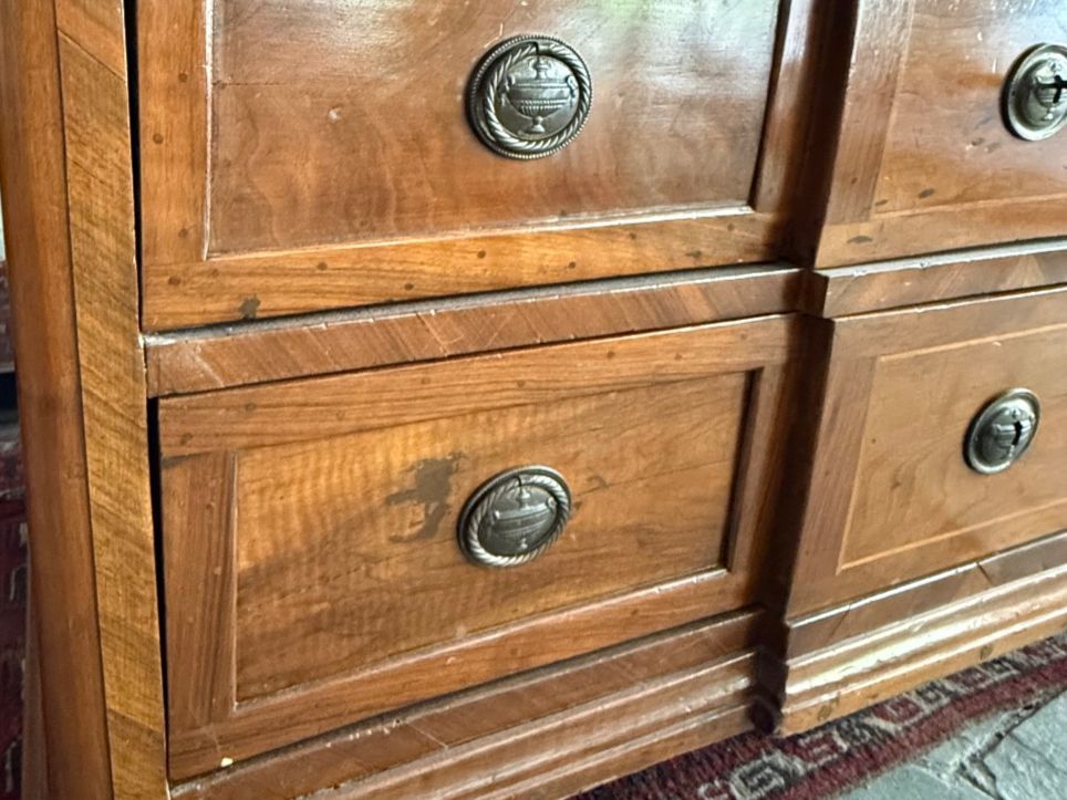 Credenze: Buffet Louis XVI  18 Jahrhundert   Nussbaum – Usato da Bretzwil venduto da neuguinea 6