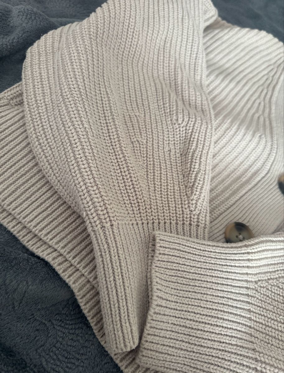 H&M Vestes: Beiger Strickcardigan – D'occasion à Turgi par pa.ti.d 3